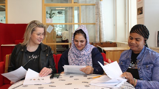Gruppdiskussion med deltagare på kursen Fokus framtid.