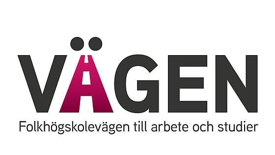Logo för Vägen-projektet. Vägen skrivet i stora svarta bokstäver förutom äet som är lila och ritat som en väg framåt